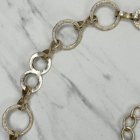 Gold Chain Link Belt XS/S โจ Lightweight Textured Metal Adjustable ๐ - Picture 8 of 12